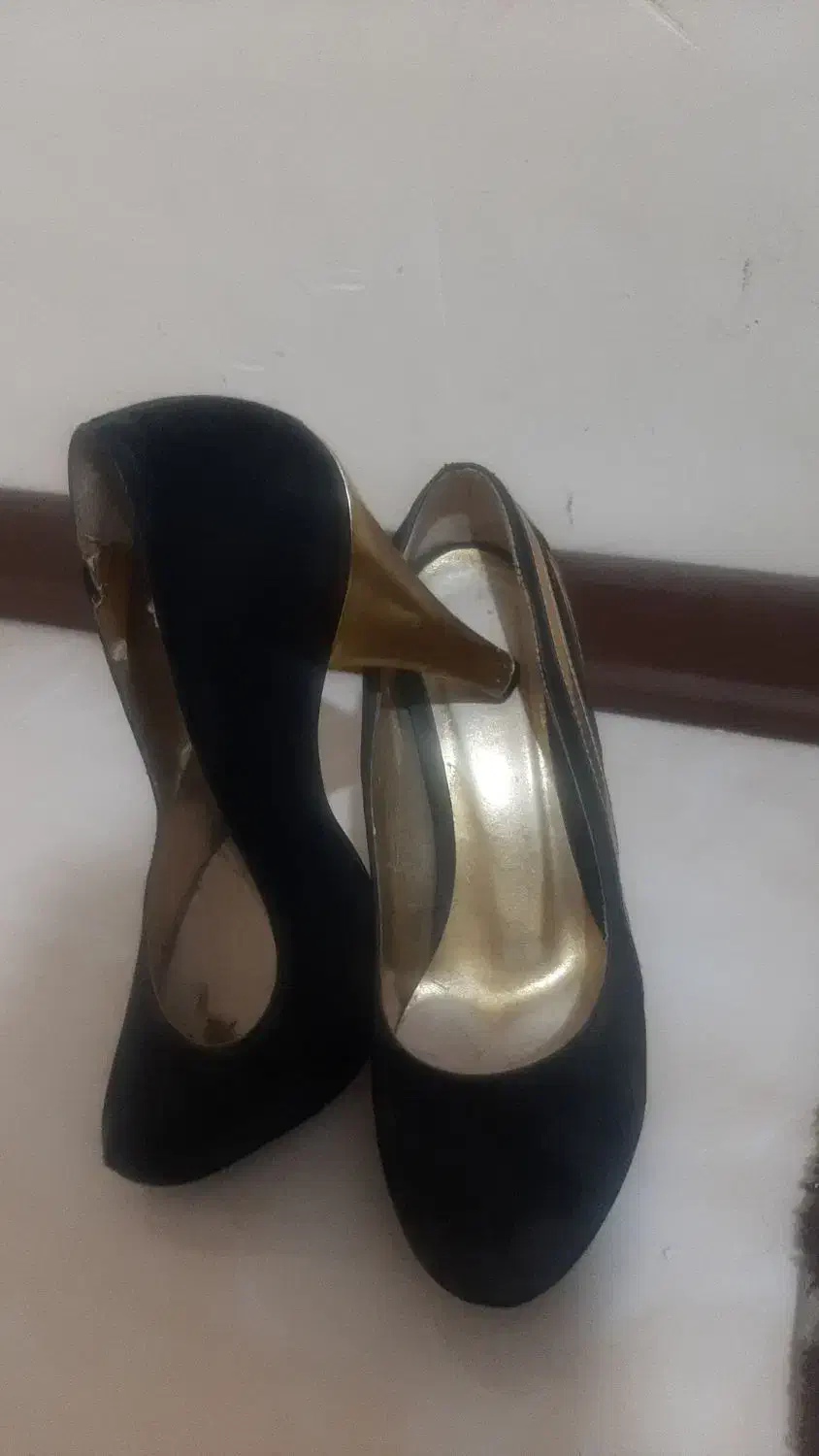 کفش و مانتو|لباس|مشهد, هنرور|دیوار