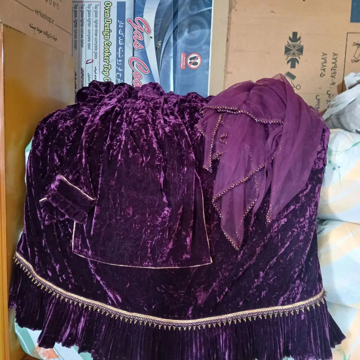 لباس محلی نو نو|لباس|دهدشت, |دیوار