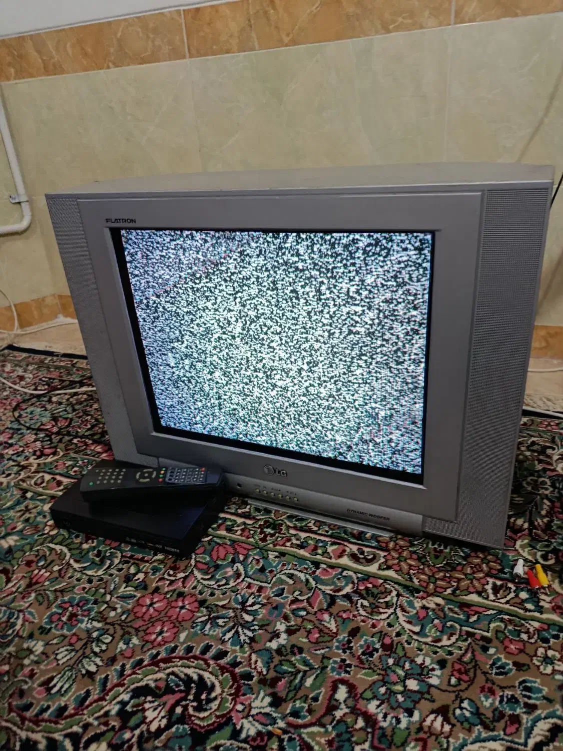 تلویزیون ۲۱ اینچ ال جی|تلویزیون و پروژکتور|ماهان, |دیوار