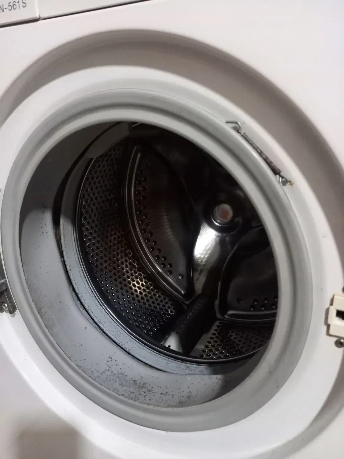 لباسشویی زیروات ( ایتالیا )|ماشین لباسشویی و خشککن لباس|سنگر, |دیوار