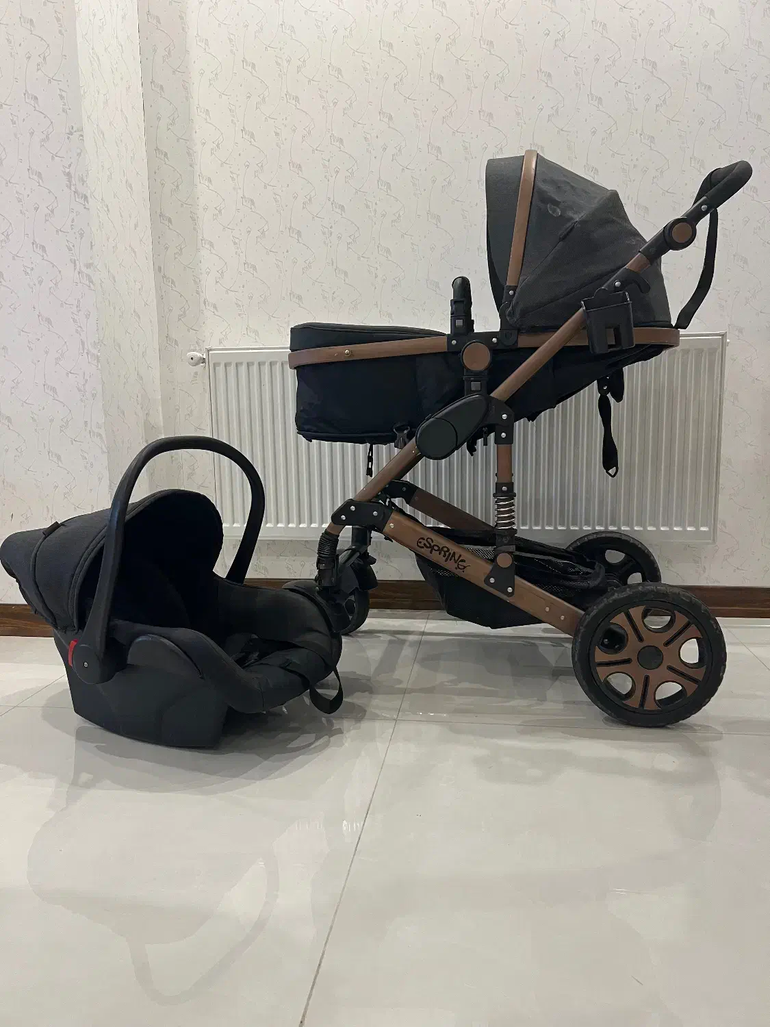 کاسکه ۲ تکه|کالسکه و لوازم جانبی|لاهیجان, شهرک سلمان فارسی|دیوار