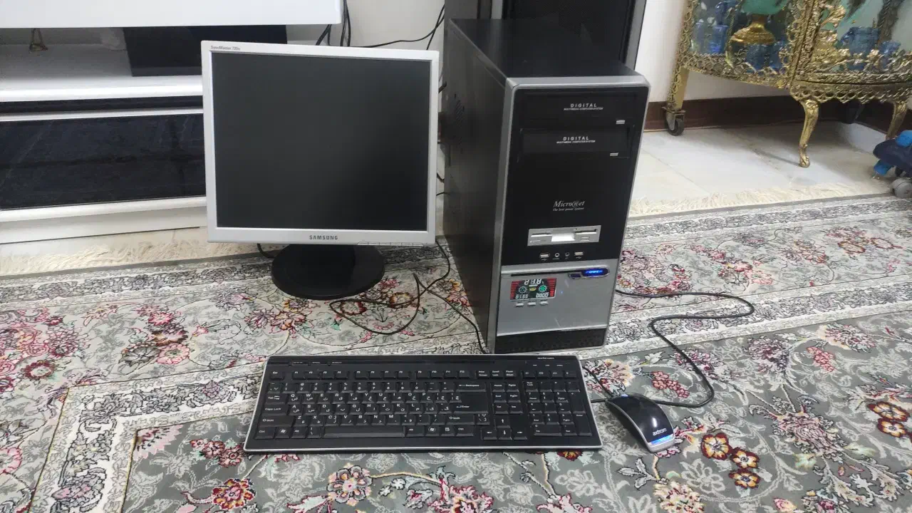 کامپیوتر تمیز سالم|رایانه رومیزی|قزوین, |دیوار