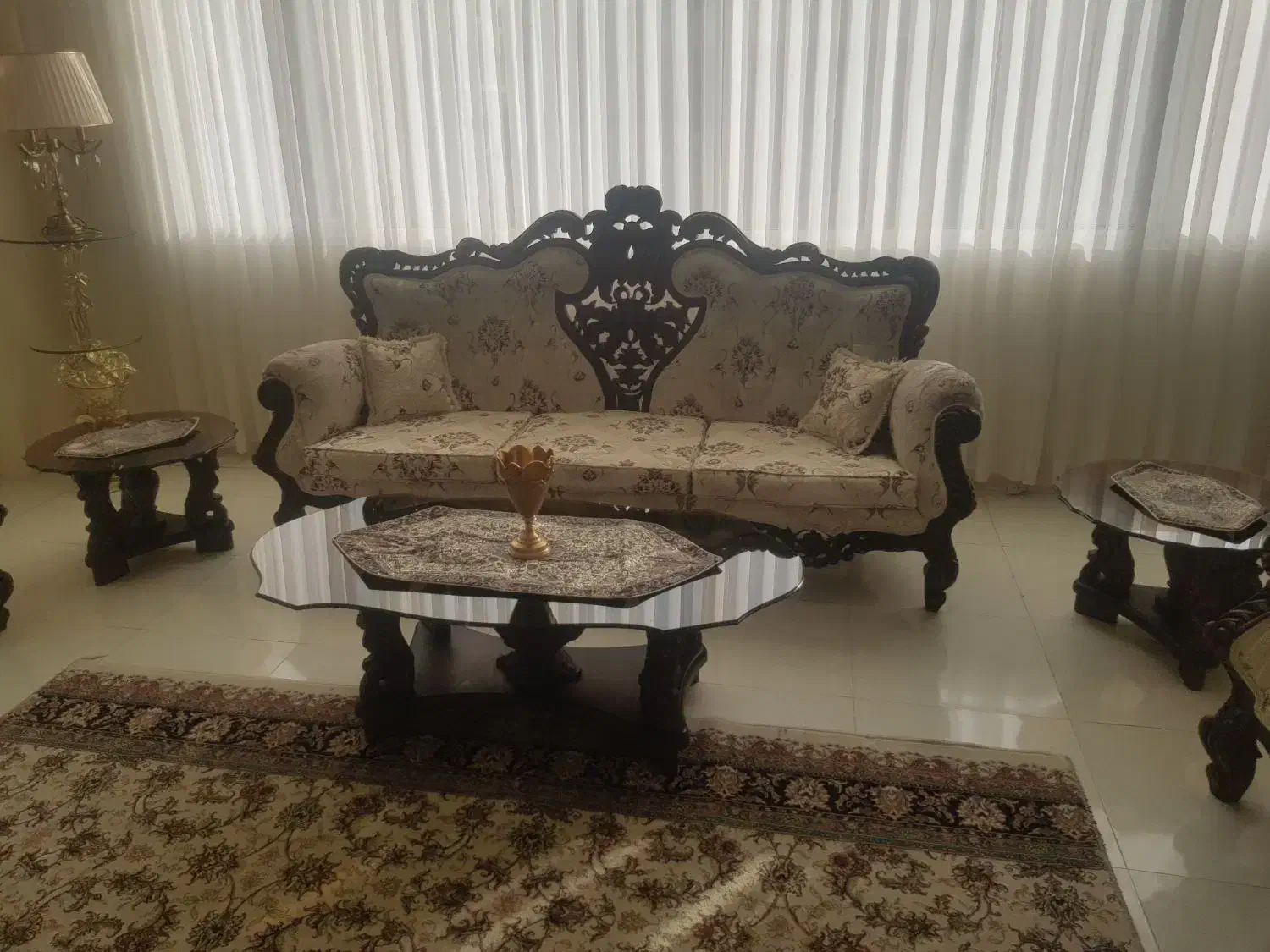 مبل سلطنتی ۹ نفره به همراه نهارخوری ۸ نفره|مبلمان خانگی و میز عسلی|قزوین, |دیوار