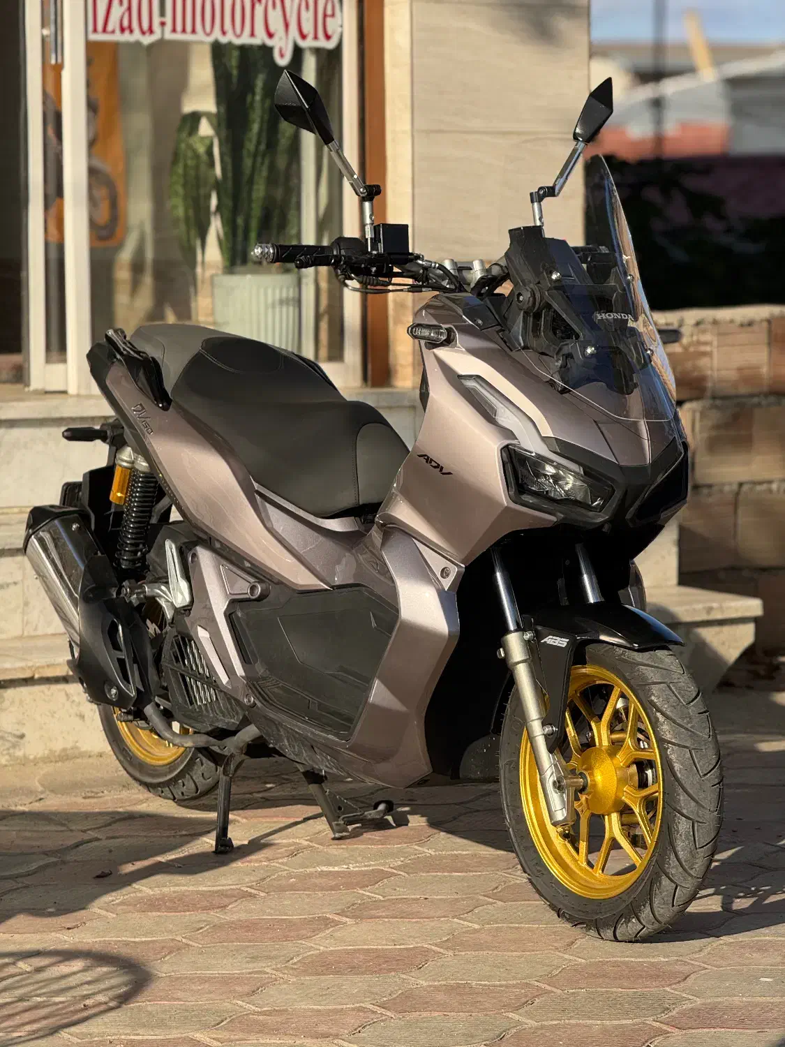 Adv 402 403آب خنک/هواخنک|موتورسیکلت|گرگان, |دیوار