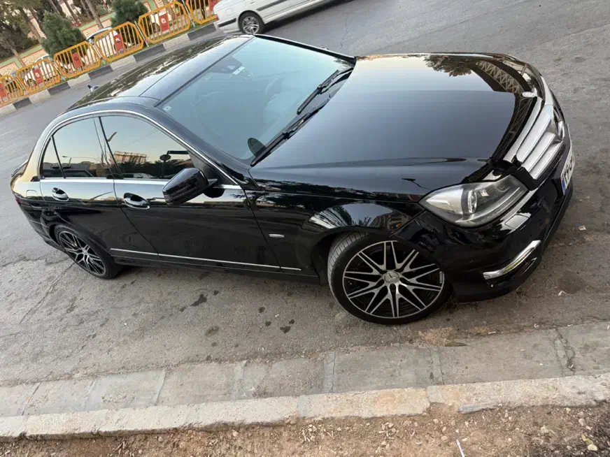 بنز c200 مدل 2012|خودرو سواری و وانت|شیراز, سجادیه|دیوار