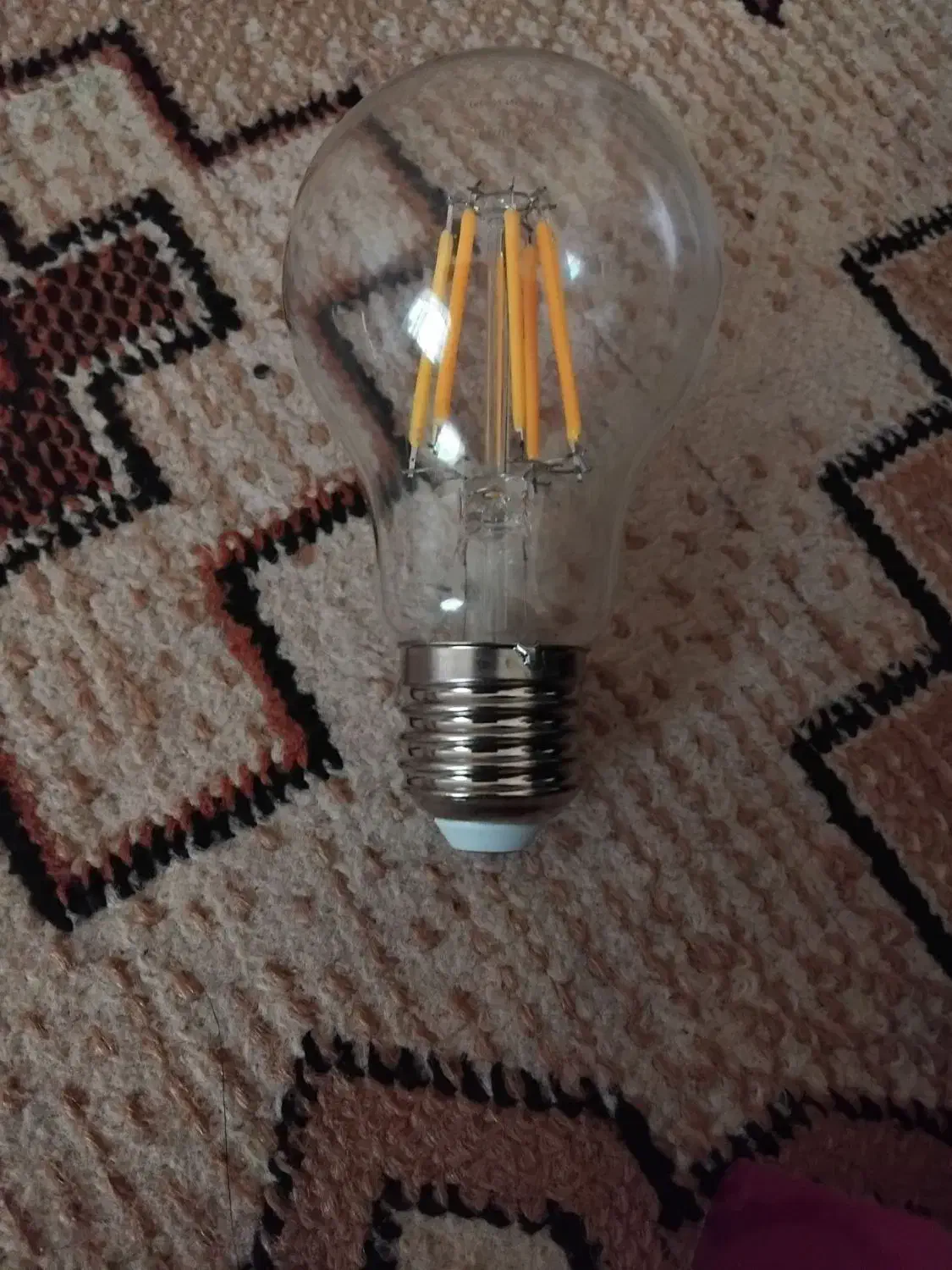 لامپ سالم‌و‌نو|لامپ و چراغ|ابهر, |دیوار