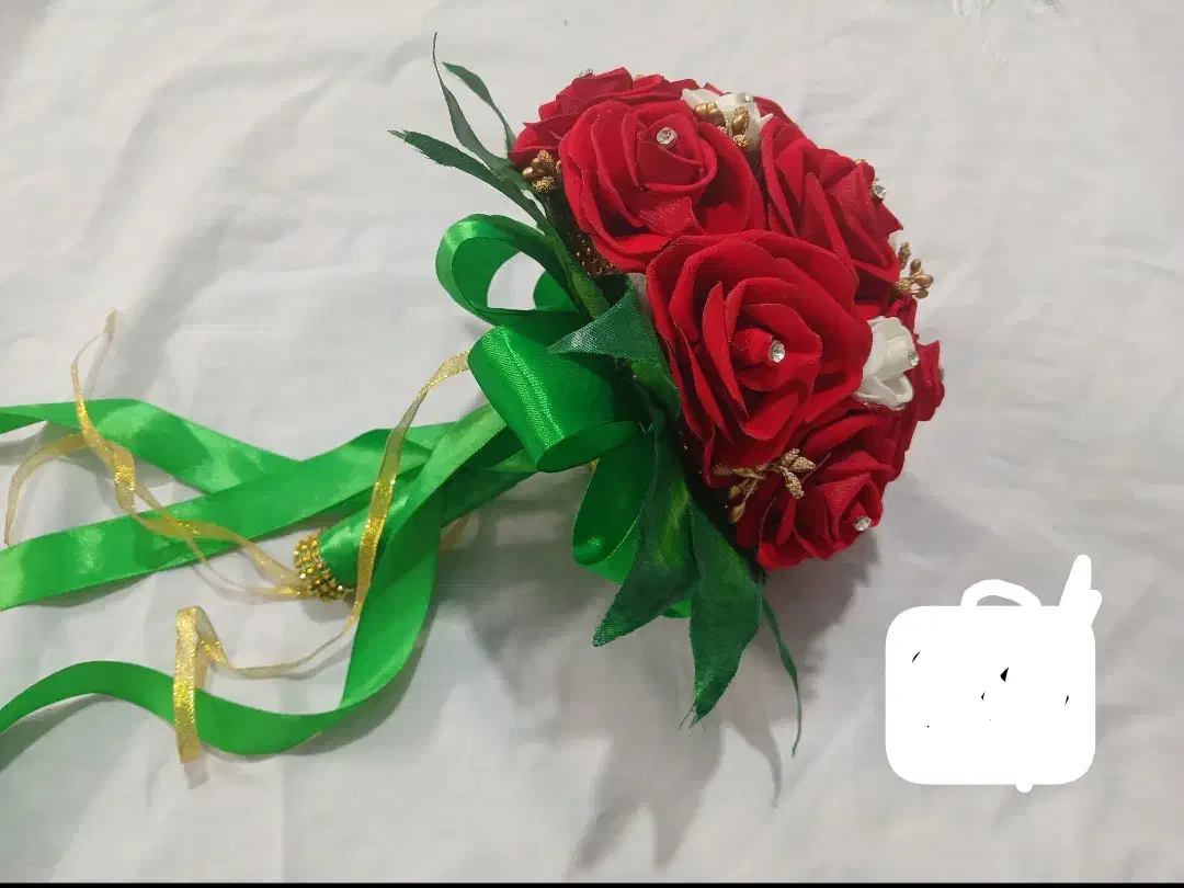 گهواره نو سالم|تخت و صندلی بچه|یزد, |دیوار