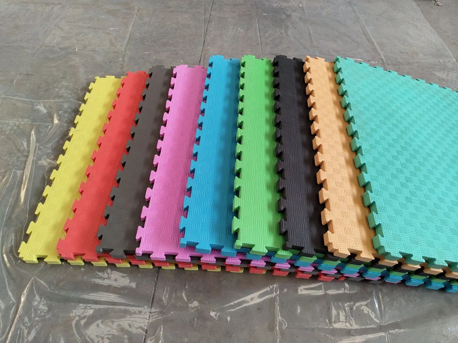 کارخانه کفپوش گرانول تاتمی/گرانولی باشگاهی/بدنسازی|تجهیزات ورزشی|تهران, جلیلی|دیوار