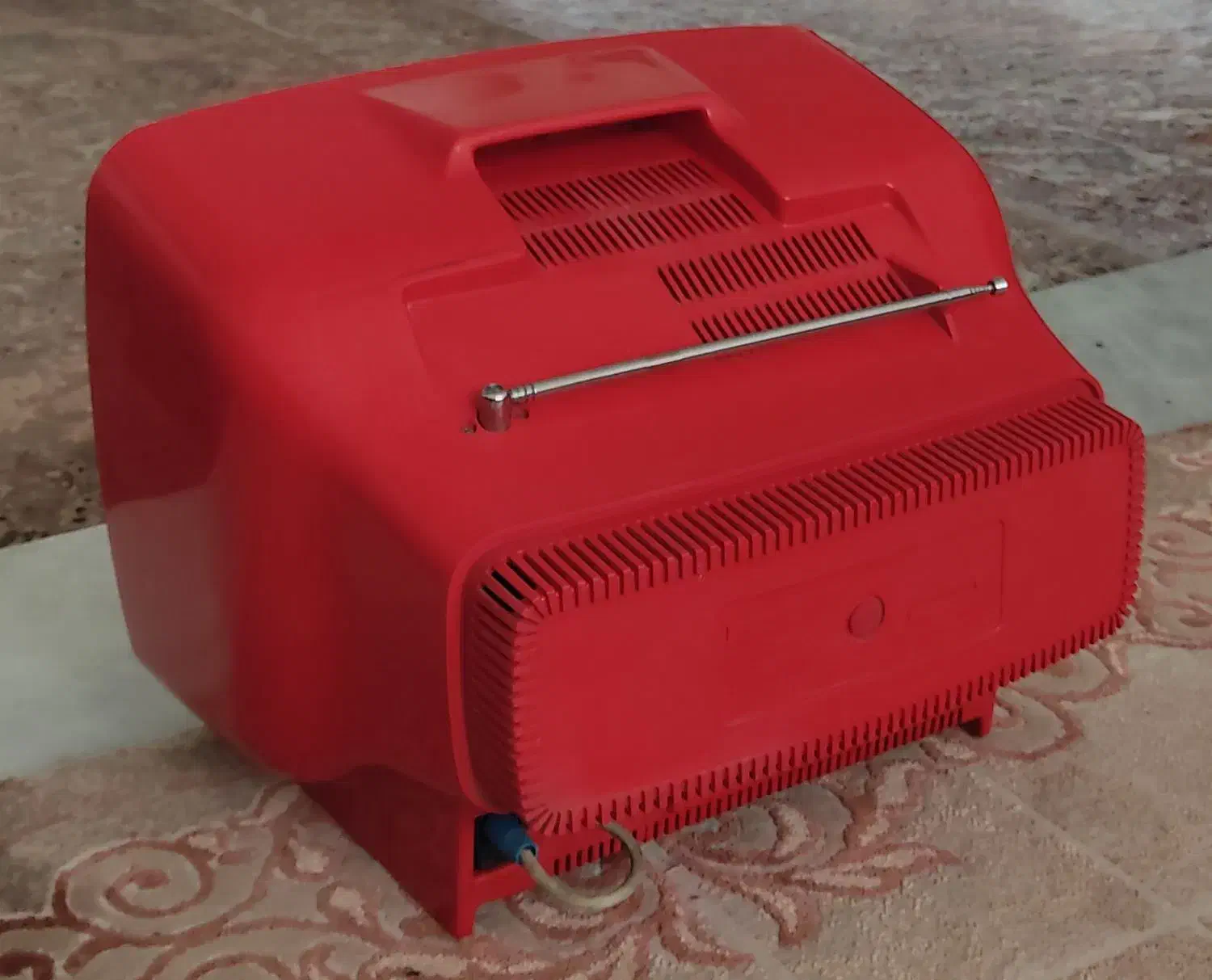 تلویزیون ۱۴ پارس (نوستالژی)|تلویزیون و پروژکتور|زاهدان, |دیوار