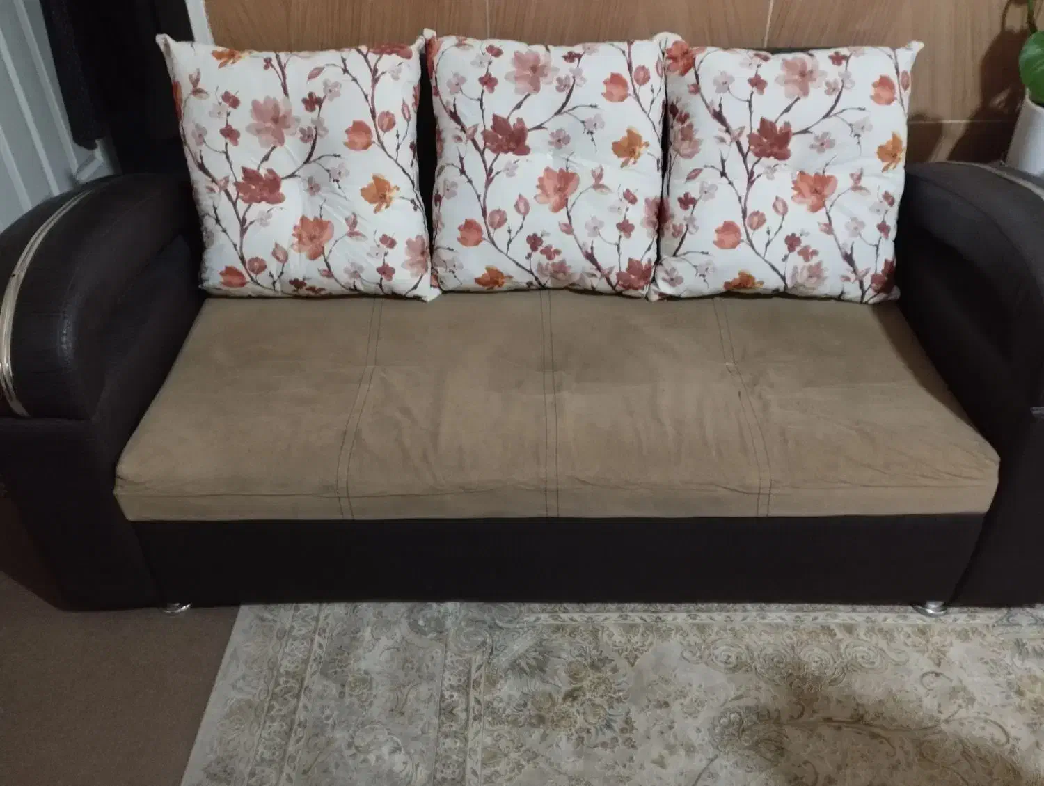 مبل هفت نفره سالم بالشتک ناسالم ودور|مبلمان خانگی و میز عسلی|شیراز, شهرک مطهری|دیوار