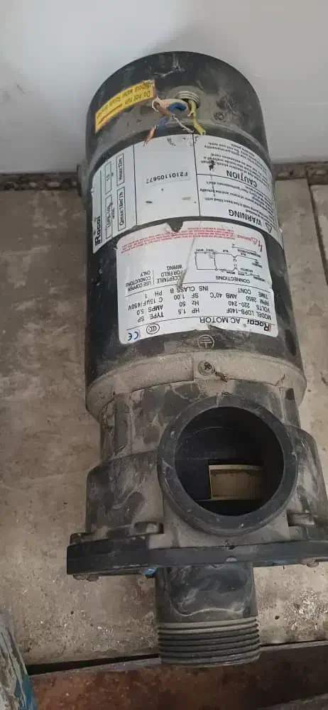 پمپ آب ۱/۵ اسب|مصالح و تجهیزات ساختمان|اصفهان, شهرک کوثر|دیوار