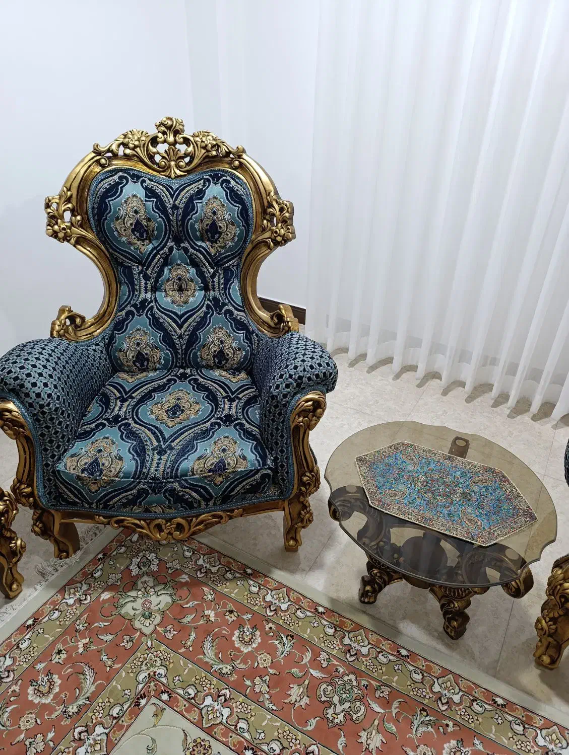 فروش مبلمان کلاسیک 12نفره|مبلمان خانگی و میز عسلی|انار, |دیوار