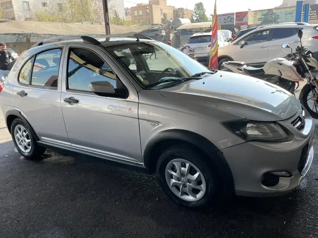 کوییک نقره ای ۱۴۰۲ کارکرد ۲۱۰۰۰|خودرو سواری و وانت|تهران, آسمان|دیوار