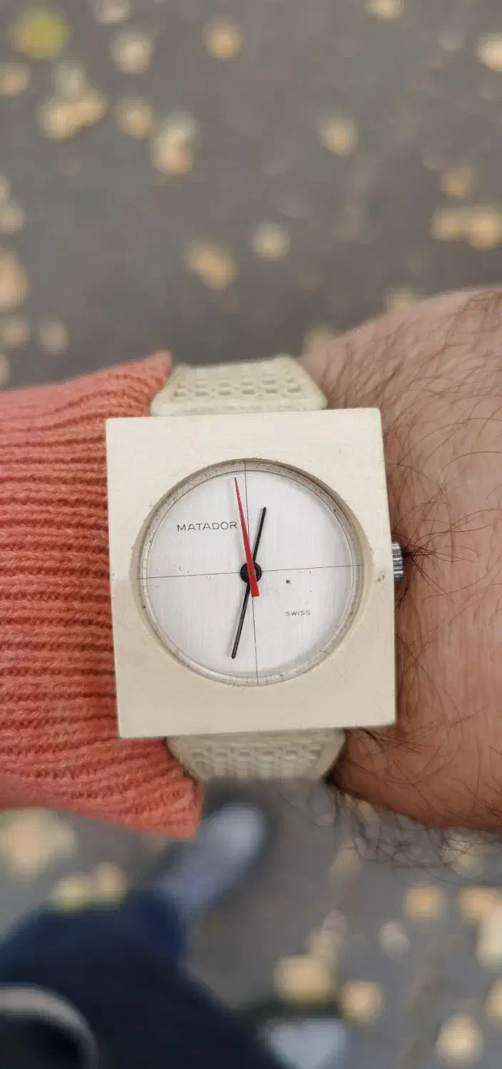 کوکی ماتادور سویس|ساعت|تبریز, |دیوار