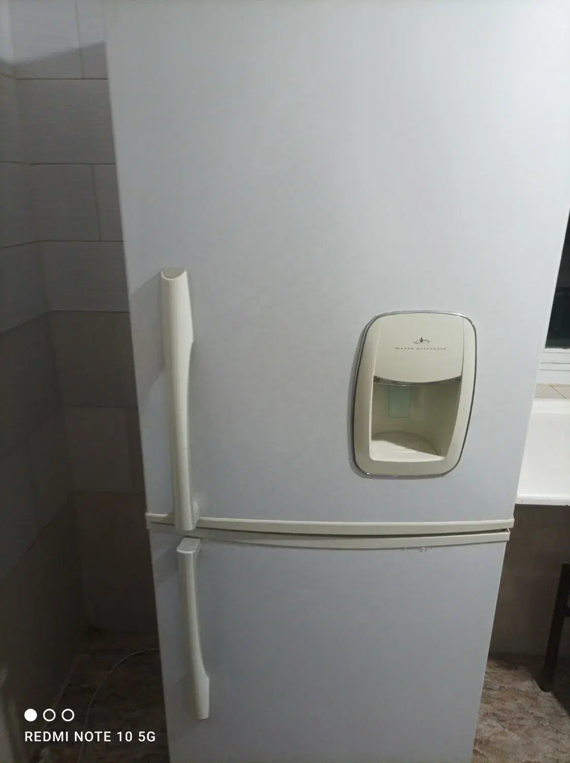 یخچال نیم فریزر|یخچال و فریزر|باسمنج, |دیوار