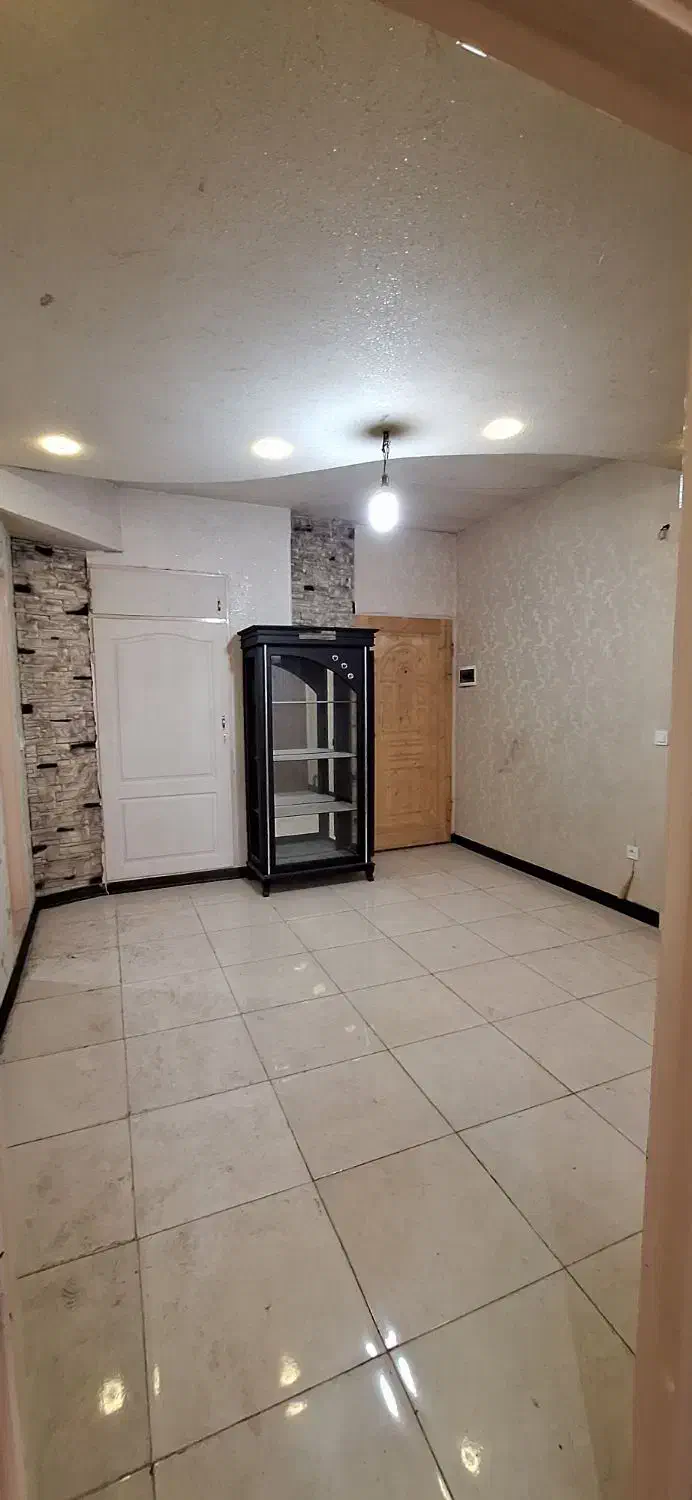 45 متر / دکتر هوشیار / خوش نقشه / آسانسوردار/تخلیه