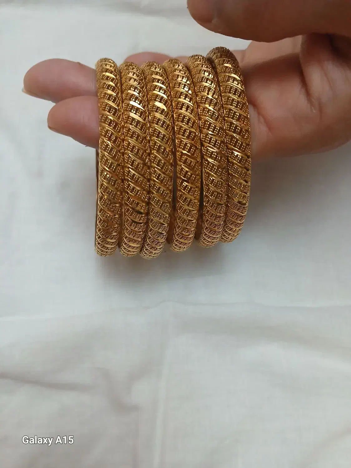 النگو  طلا روس|بدلیجات|نیشابور, محله میدان باغات|دیوار