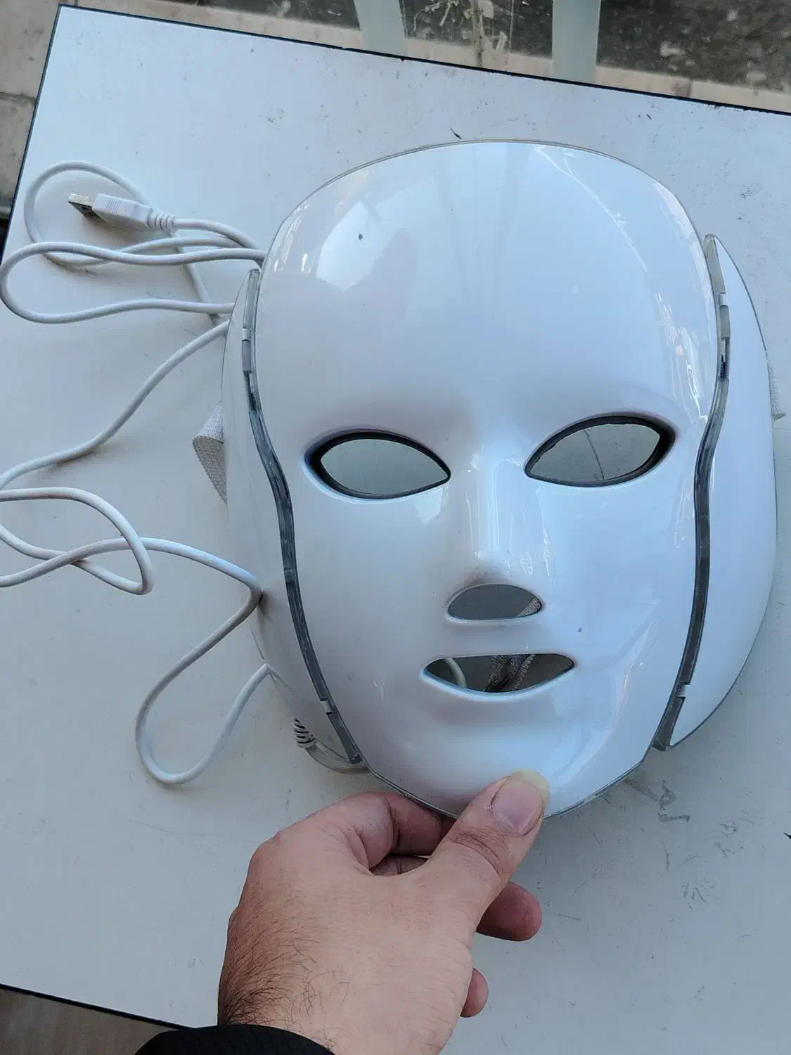 ماسک Led|آرایشگاه و سالنهای زیبایی|رشت, حمیدیان|دیوار