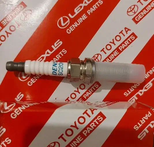 شمع تویوتا|قطعات یدکی و لوازم جانبی|کیش, |دیوار