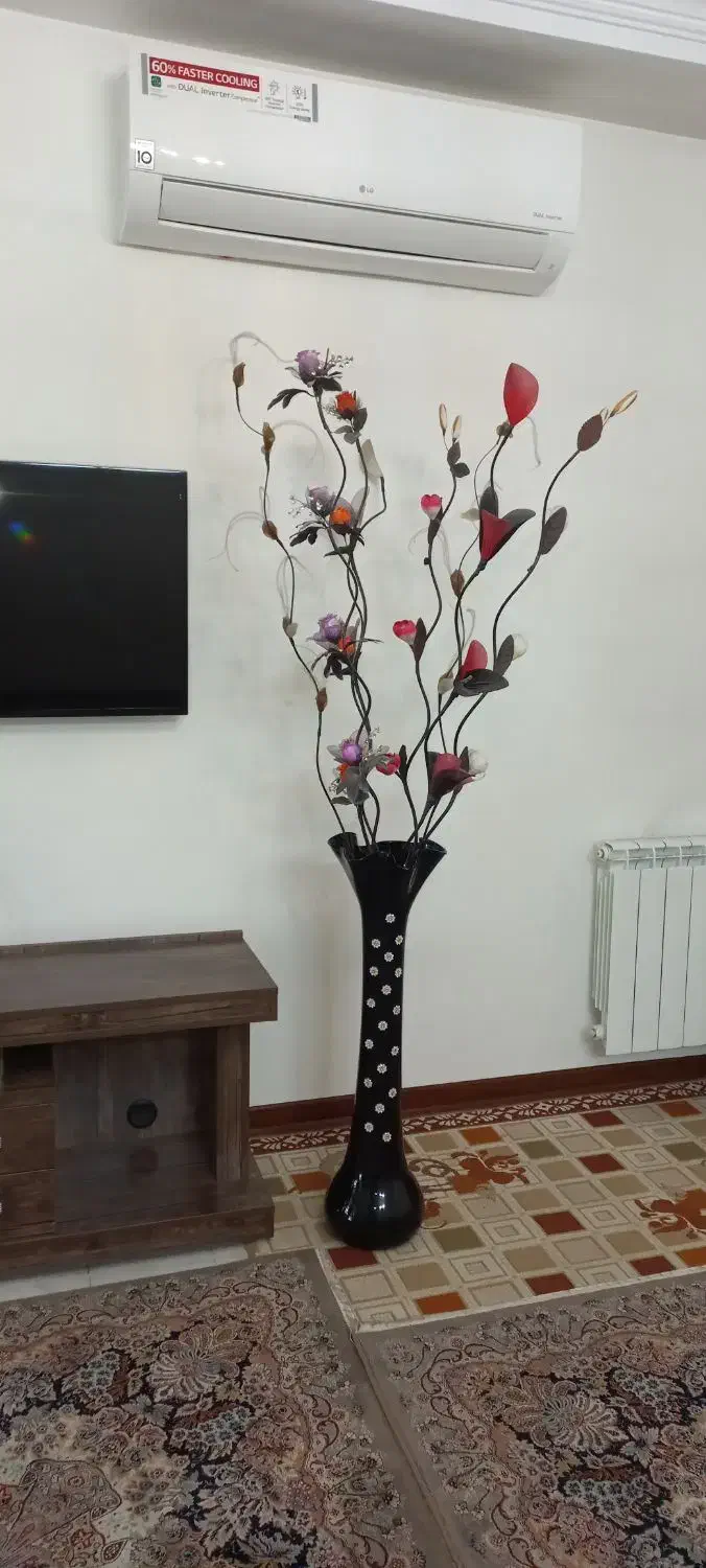 گل وگدان بسیار تمیز وسالم|گل مصنوعی|گرمدره, |دیوار
