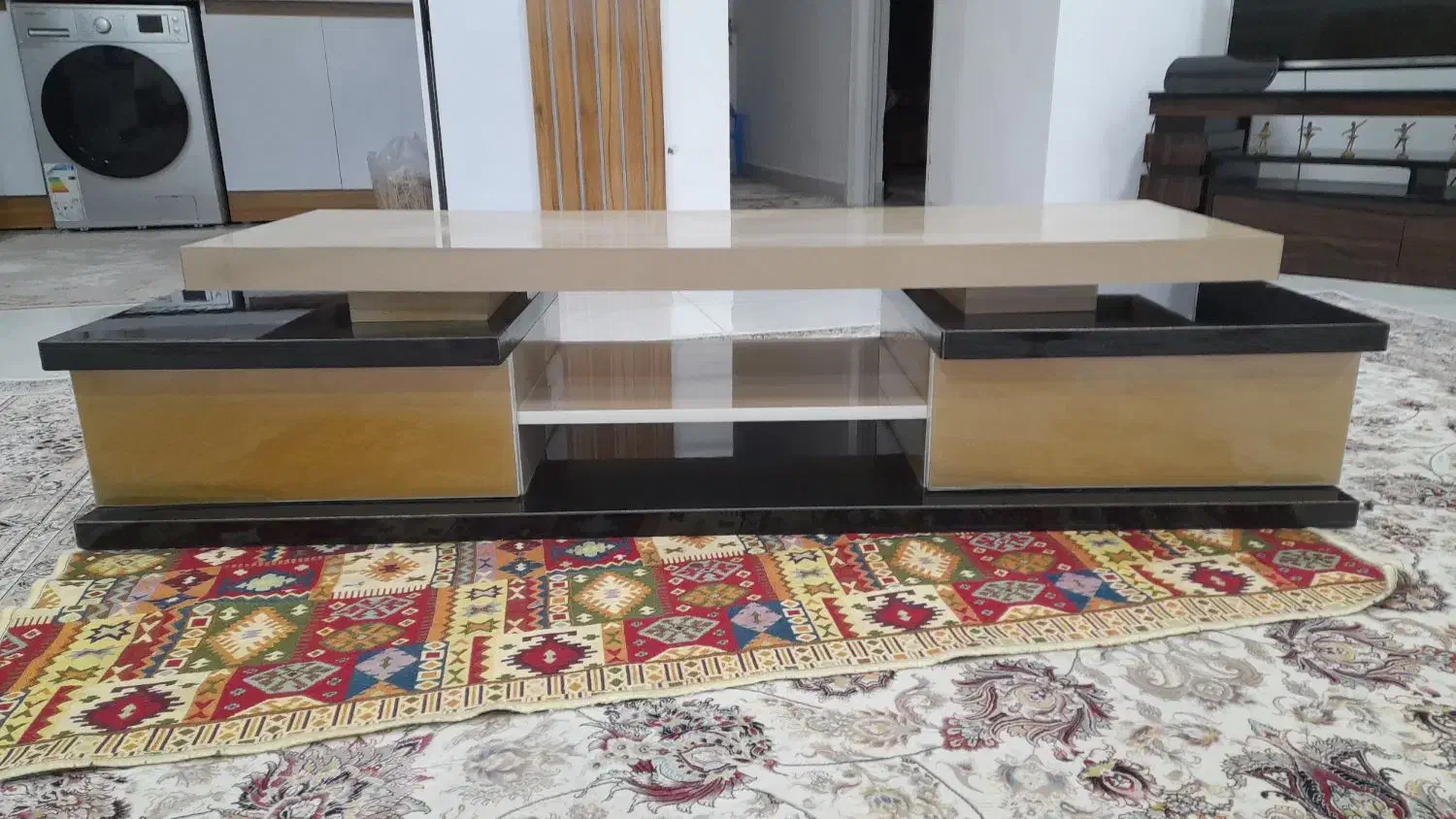 فروش میز تلوزیون و ۲ عدد قلیان|مبلمان خانگی و میز عسلی|قروه, |دیوار