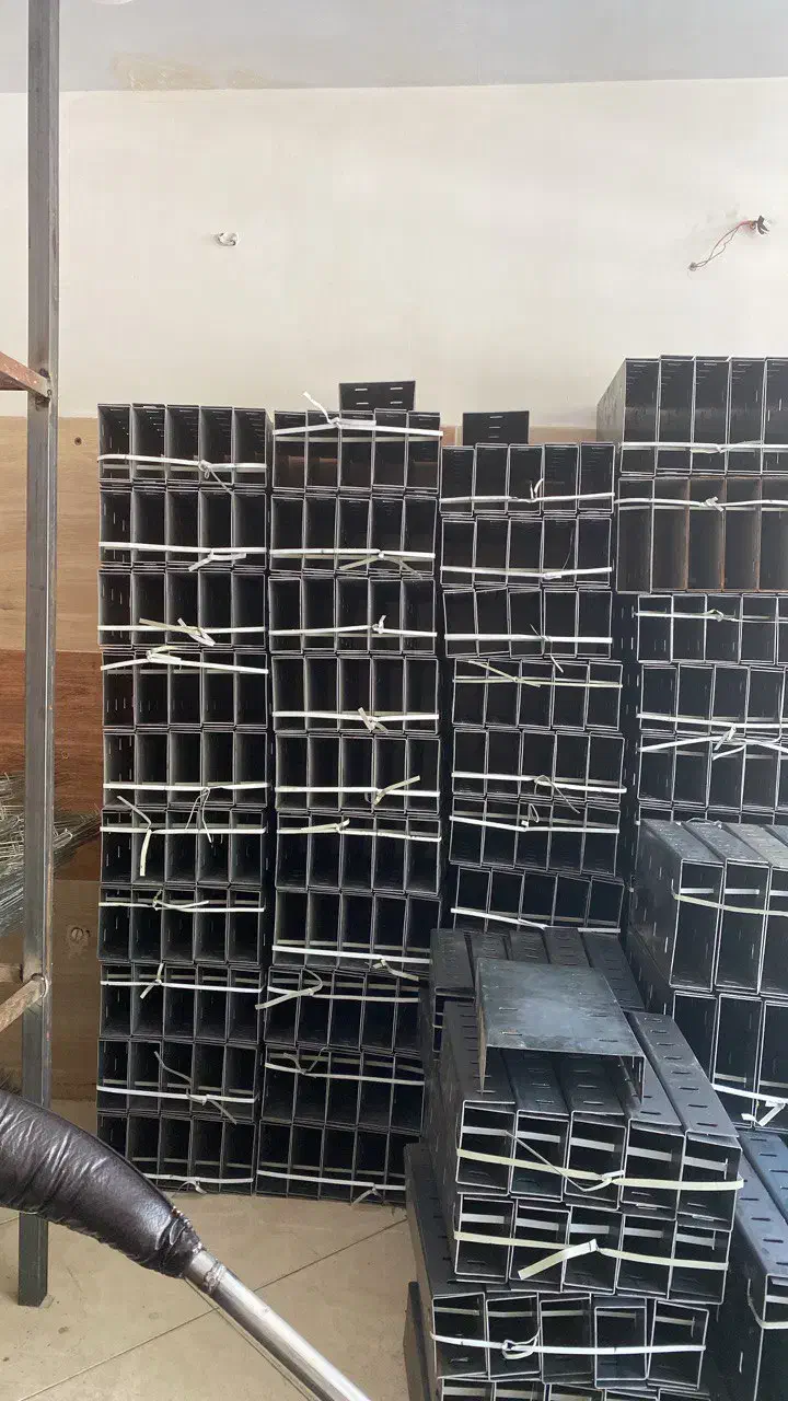 فروش وال پست میلگرد بستر نبشی فوم سقفی و غیره|مصالح و تجهیزات ساختمان|اراک, |دیوار