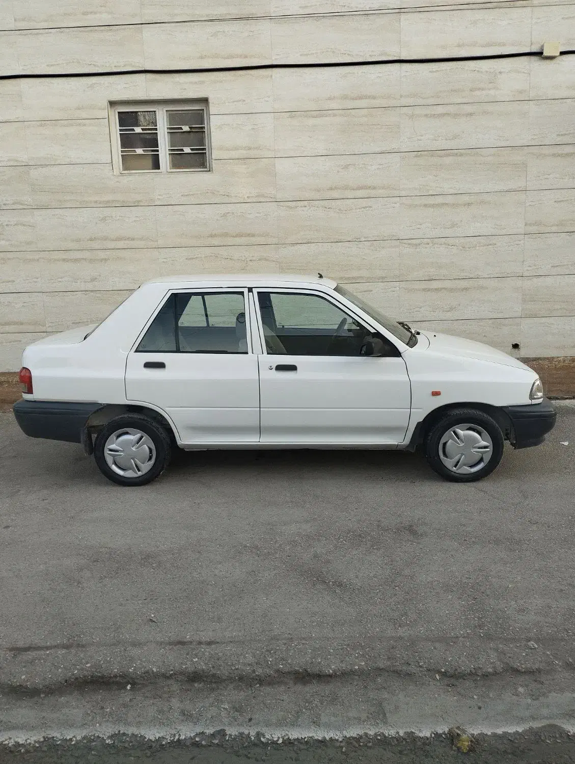 پراید|خودرو سواری و وانت|زرقان, |دیوار