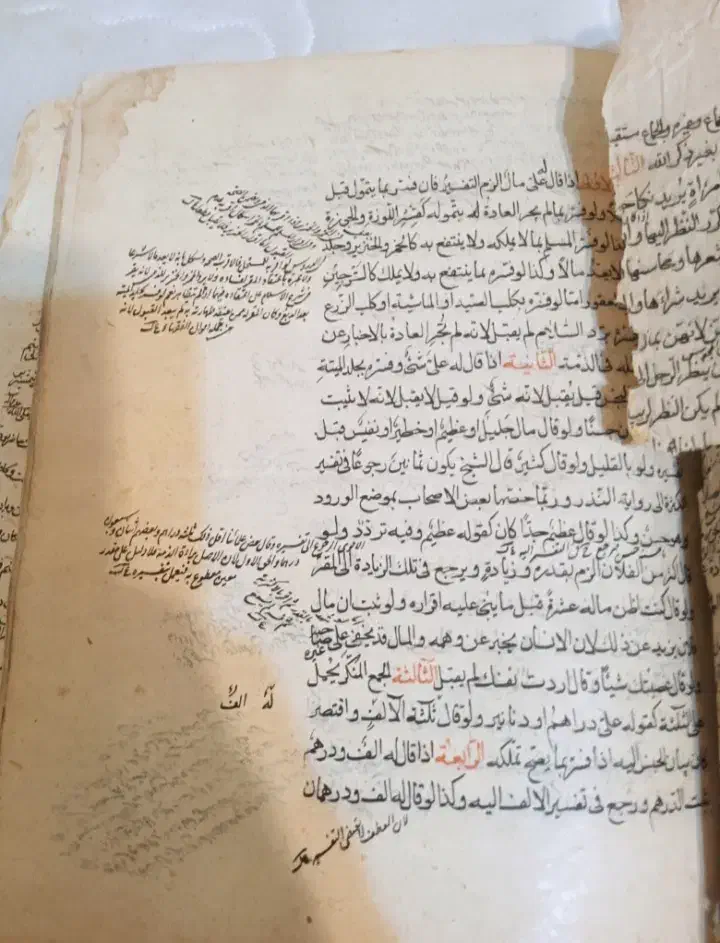 تعداد ۳ جلد کتاب قدیمی وخطی با قدمت بالا|کلکسیون اشیاء عتیقه|تهران, تهرانپارس شرقی|دیوار