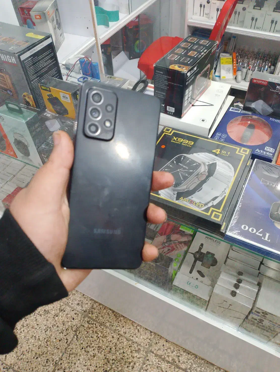 گوشی a52s 256 بسیار تمیز|موبایل|شیراز, سهلآباد|دیوار