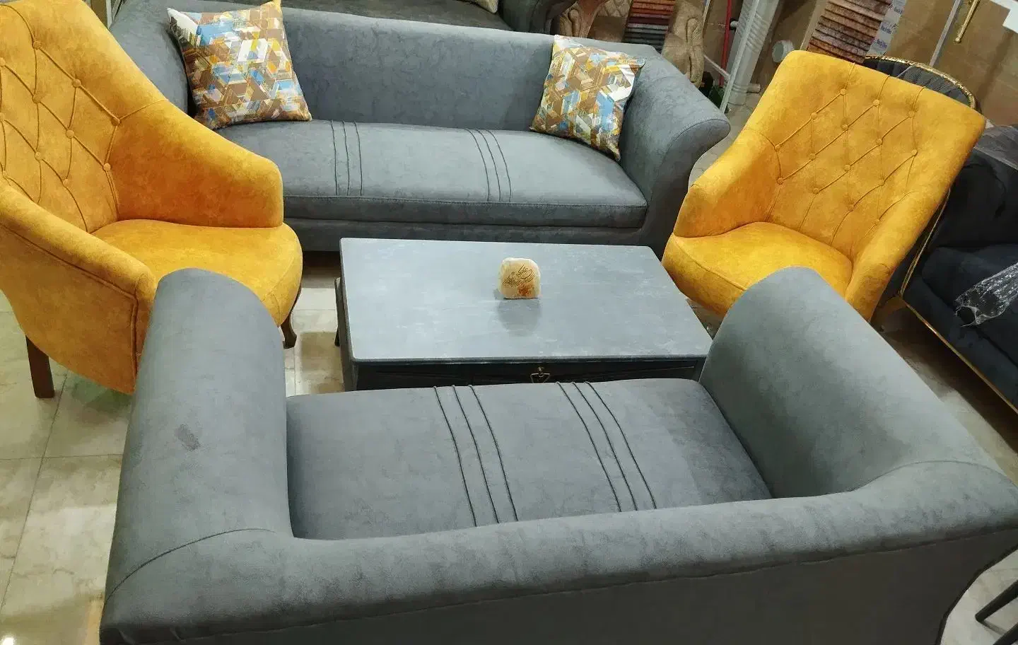 مبل راحتی|مبلمان خانگی و میز عسلی|قوچان, |دیوار