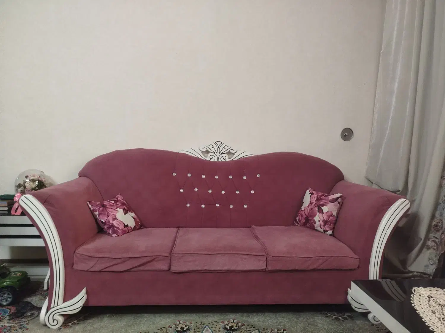 مبل نیمه سلطنتی|مبلمان خانگی و میز عسلی|سمنان, |دیوار