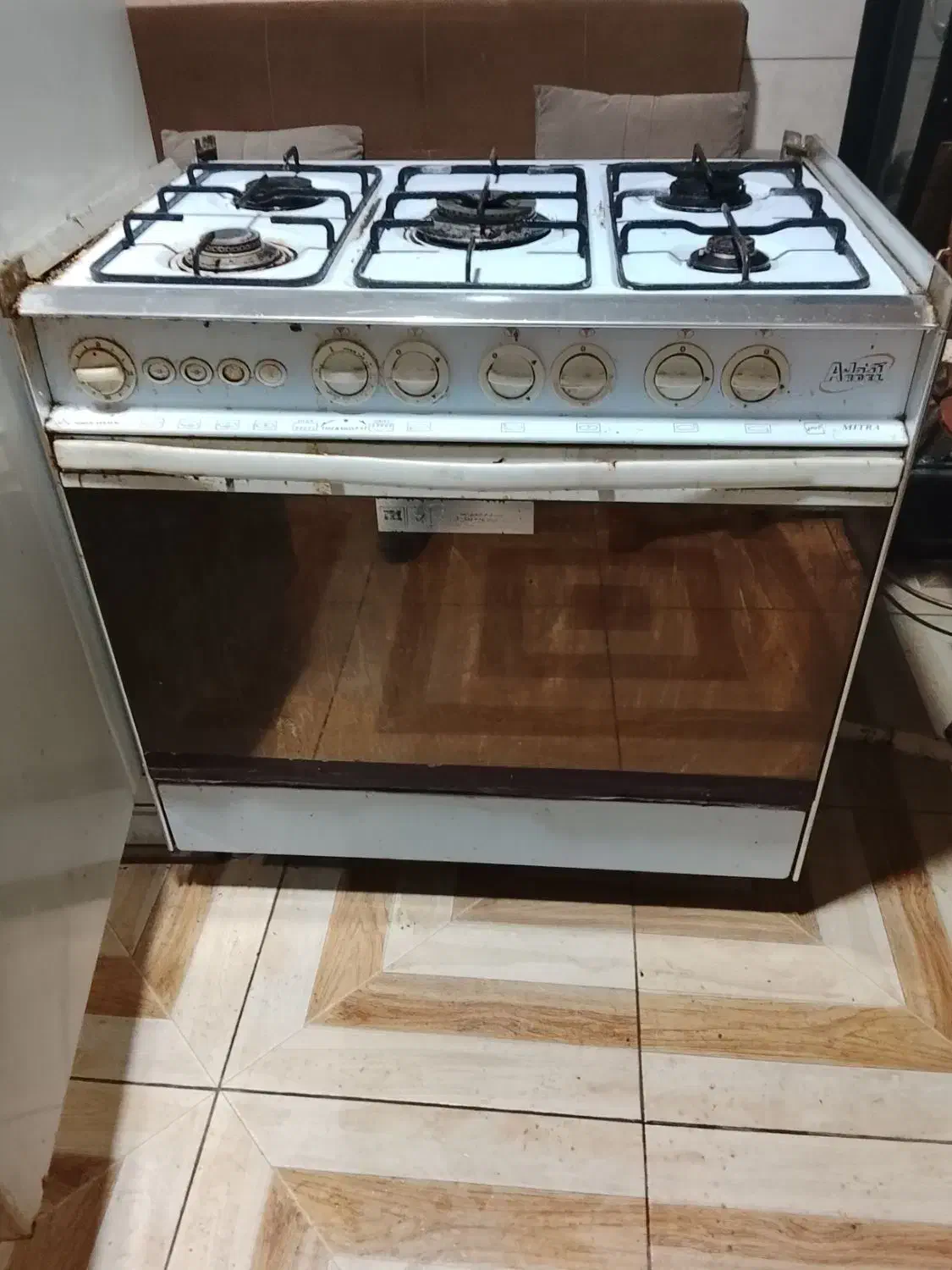 فروش یک عدد فر گاز ۵شعله|اجاق گاز و لوازم برقی پختوپز|لاهیجان, کوی استادان|دیوار