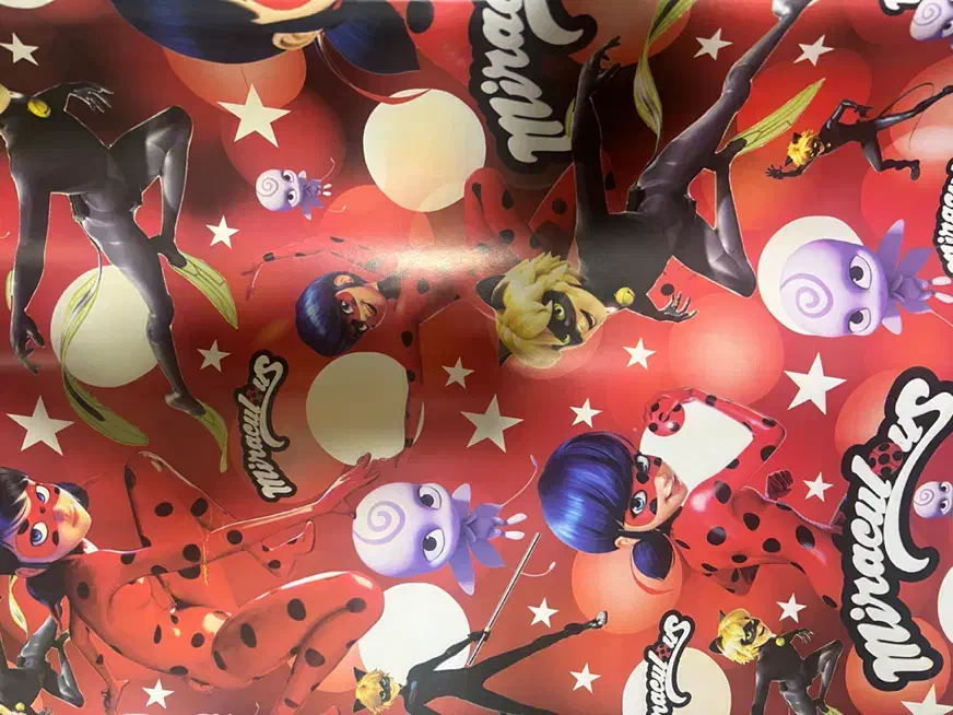 کاغذ کادو به قیمت عمده|لوازم التحریر|کرج, عظیمیه|دیوار