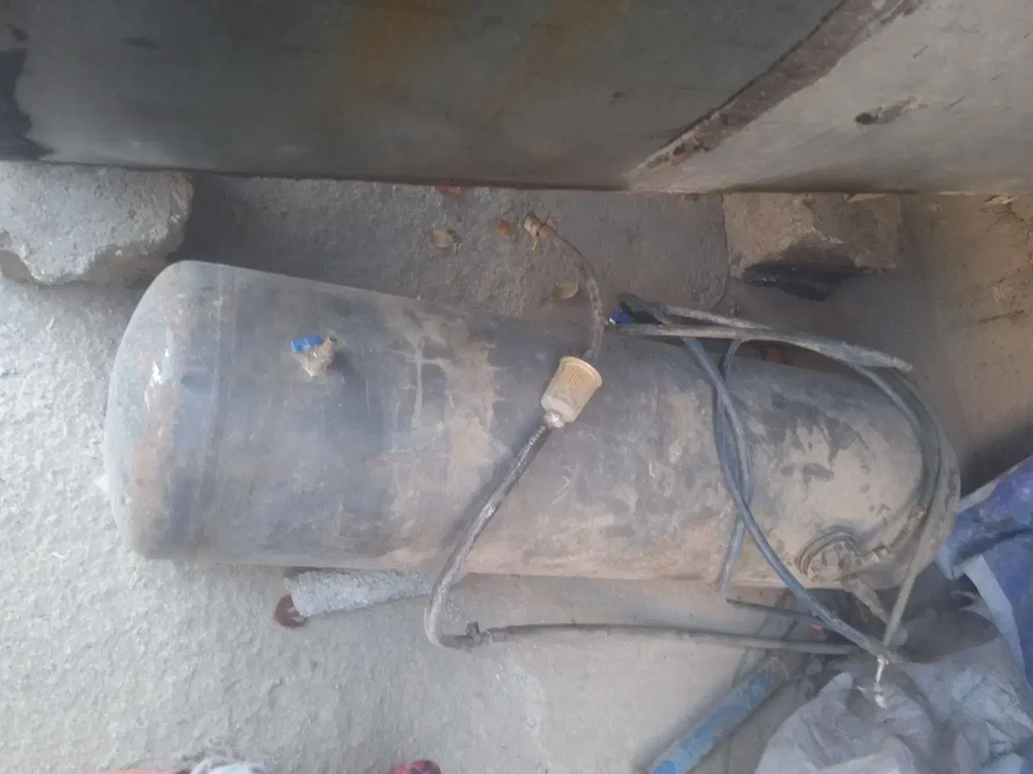 گاز مایع ماشین|قطعات یدکی و لوازم جانبی|زیویه, |دیوار