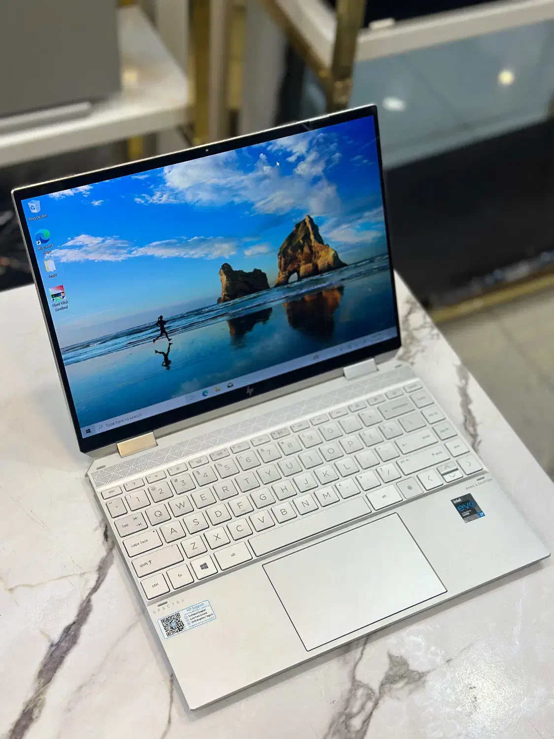 Hp Spectre|رایانه همراه|شیراز, ملاصدرا|دیوار