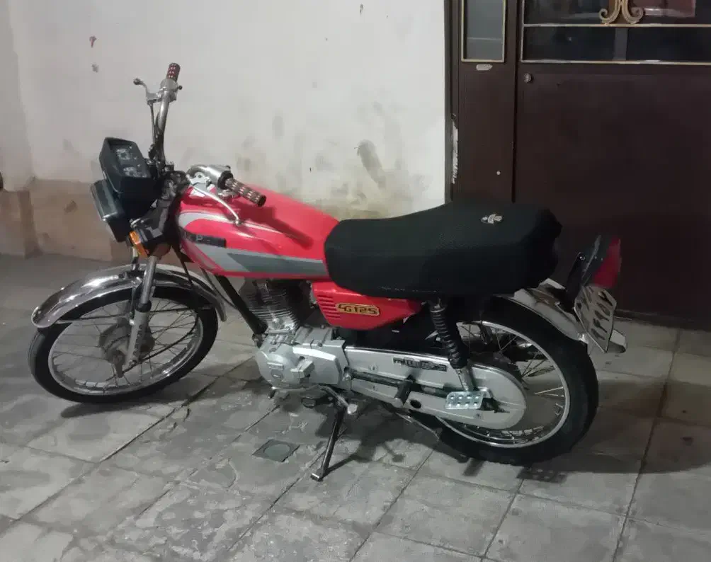 هندا ۱۲۵ مدل ۸۸|موتورسیکلت|سمنان, |دیوار