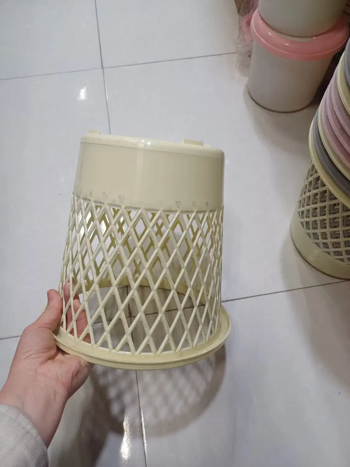 سبد پلاستیک سطل حراجی|ظروف نگهدارنده، پلاستیکی، یکبارمصرف|مشهد, انقلاب|دیوار