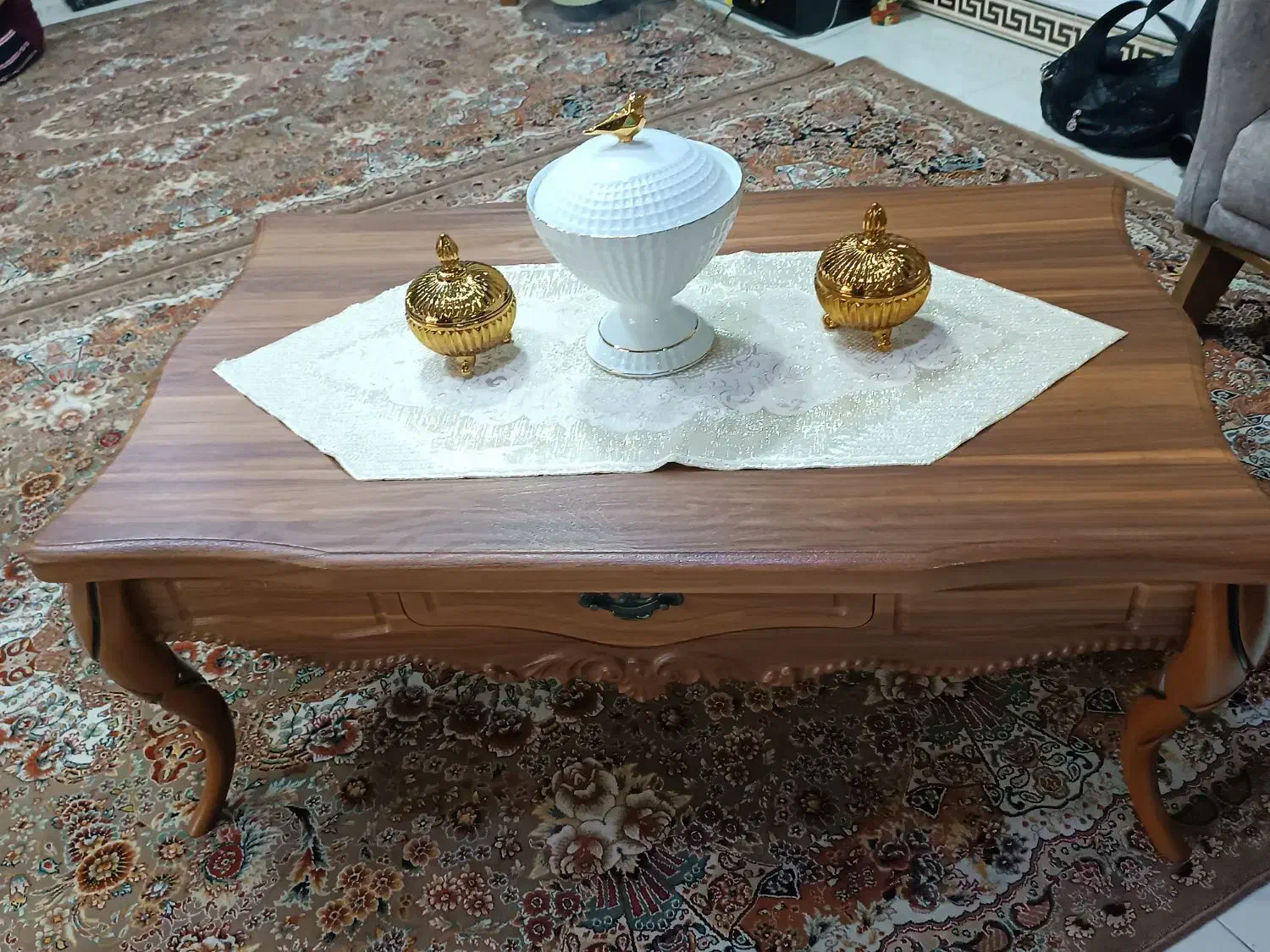 فروش میز وسط بدونه عسلی|مبلمان خانگی و میز عسلی|نوشهر, |دیوار