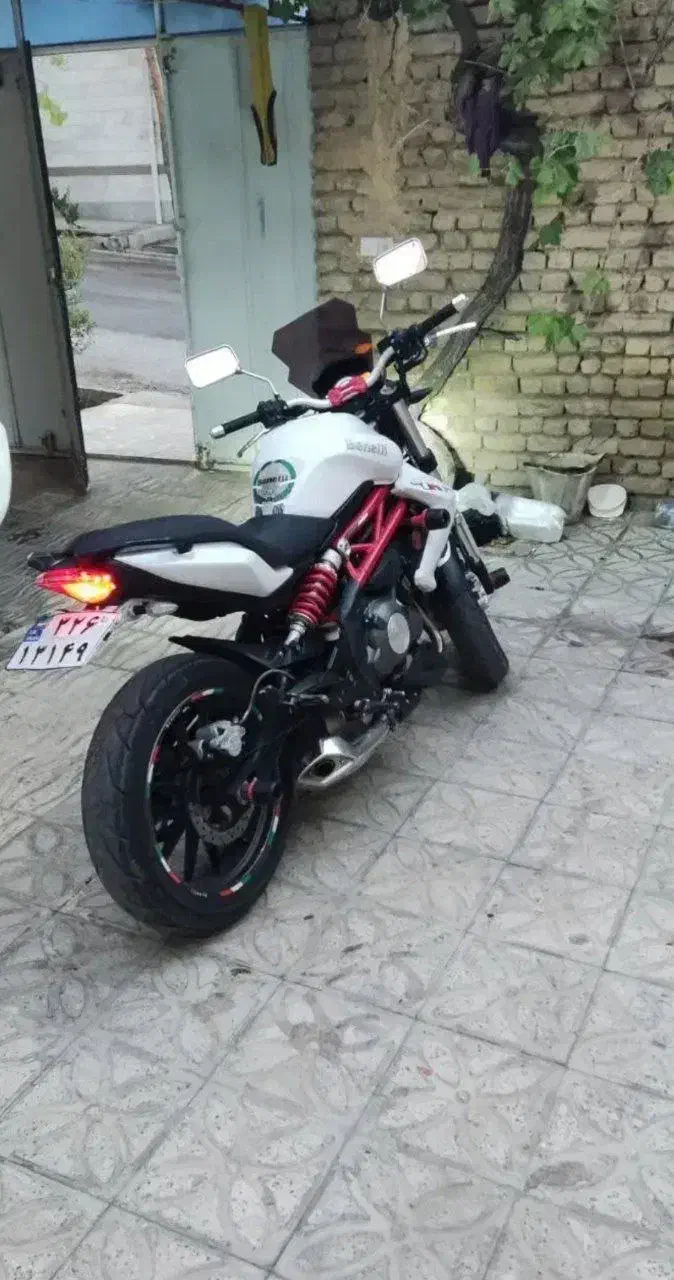 بنلی ۳۰۰ مدل ۹۶|موتورسیکلت|تهران, هروی|دیوار