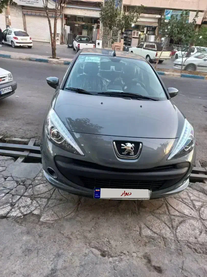 ۲۰۷ خشک ۴۰۴|خودرو سواری و وانت|رباط‌کریم, الارد|دیوار