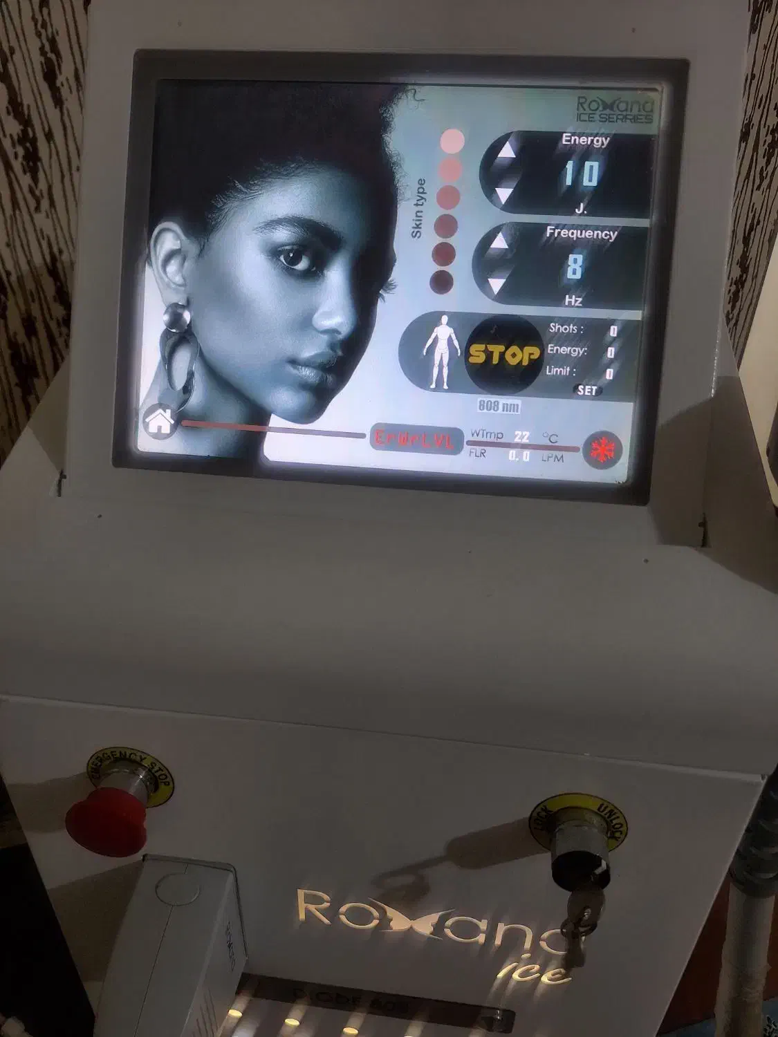 فروش دستگاه لیزر موهای زائد|پزشکی|اهواز, شهرک نفت|دیوار