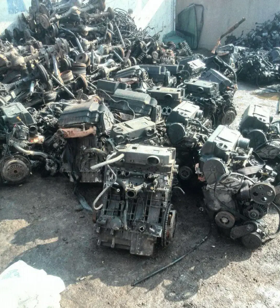 لوازم قطعات استوک خودرو پراید.پژو.آردی .|قطعات یدکی و لوازم جانبی|بهارستان, |دیوار