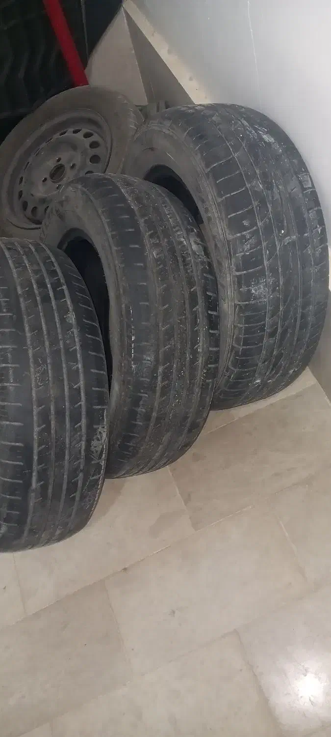 لاستیک دسته دوپژو|قطعات یدکی و لوازم جانبی|زاهدان, |دیوار