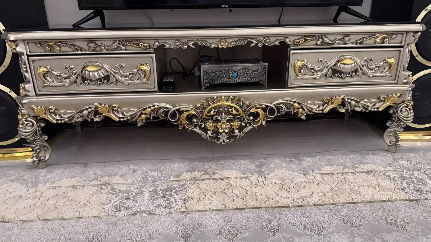 میز تلوزیون منبت کاری شده سنگین|میز تلویزیون|قم, مسجد امام حسن|دیوار