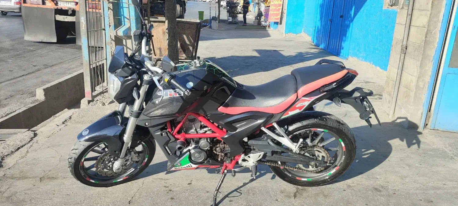 موتور بنلی۲۵۰قدیم|موتورسیکلت|اراک, |دیوار