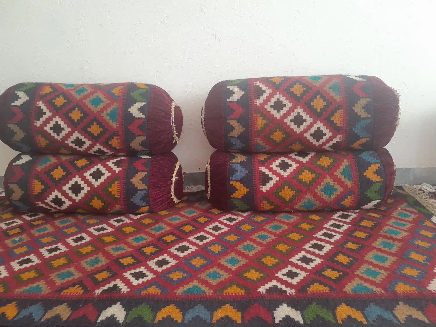 گلیم یاسوجی خوش رنگ و طرح|گلیم، جاجیم، گبه|لردگان, |دیوار