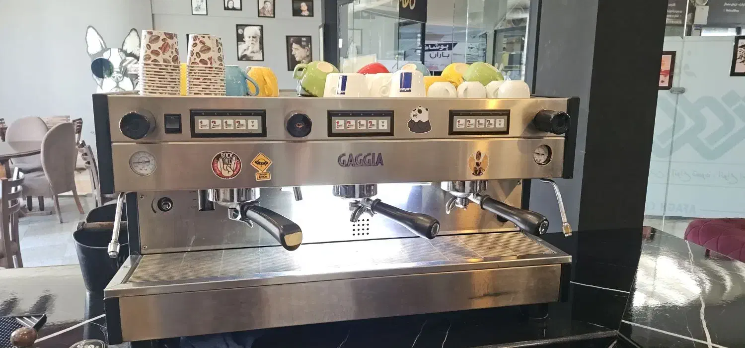 واگذاری کامل کافه افاق|اجارهٔ مغازه و غرفه|قروه, |دیوار