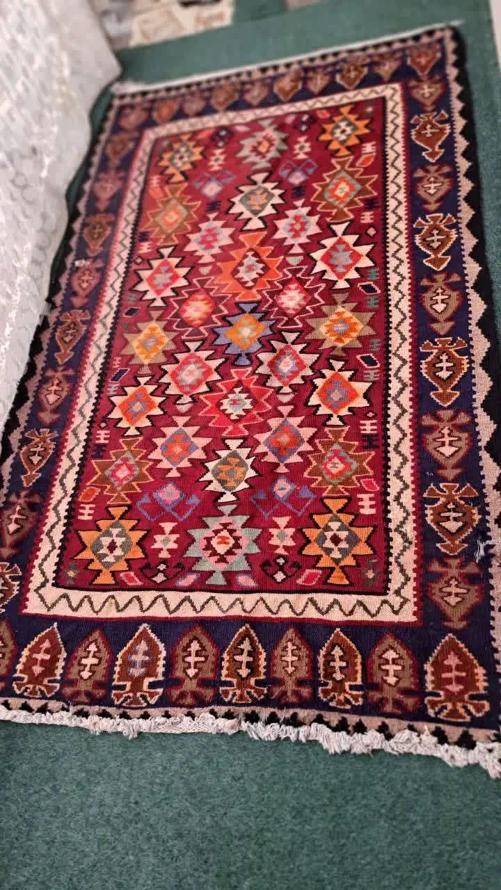 گلیم|گلیم، جاجیم، گبه|قم, نیروگاه|دیوار