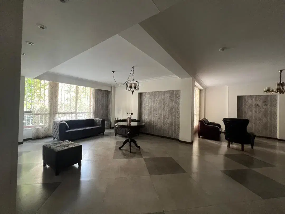 ۱۵۳ متر ۳ خوابه بالای کاج ط ۶ ویو ابدی قابل تبدیل