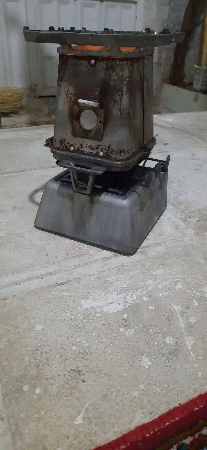 چراغ سه فتیله قدیمی|بخاری، هیتر، شومینه|کرمانشاه, |دیوار